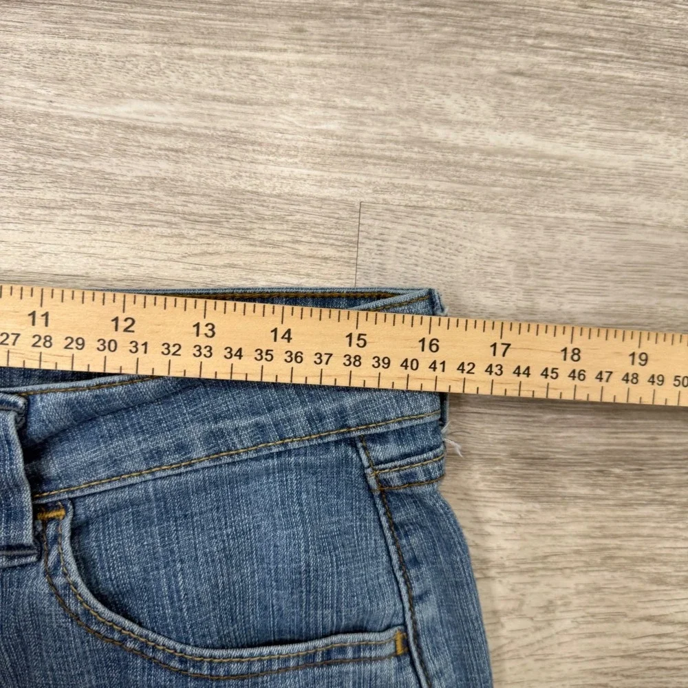 Signature by Levi Strauss elevate your